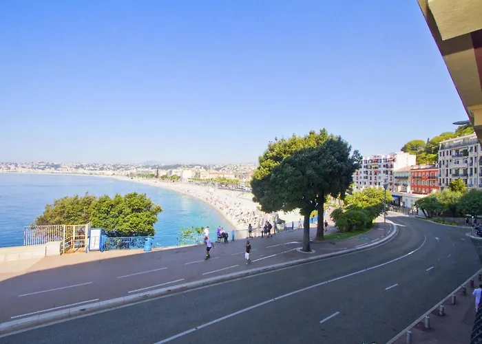 Promenade Holiday - Old Town Panoramic